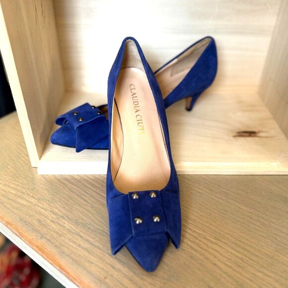 Claudia Ciuti 100% Suede Leather Cobalt Blue Silver Studed Bow Kitten Heels SZ 7 - Picture 4 of 9